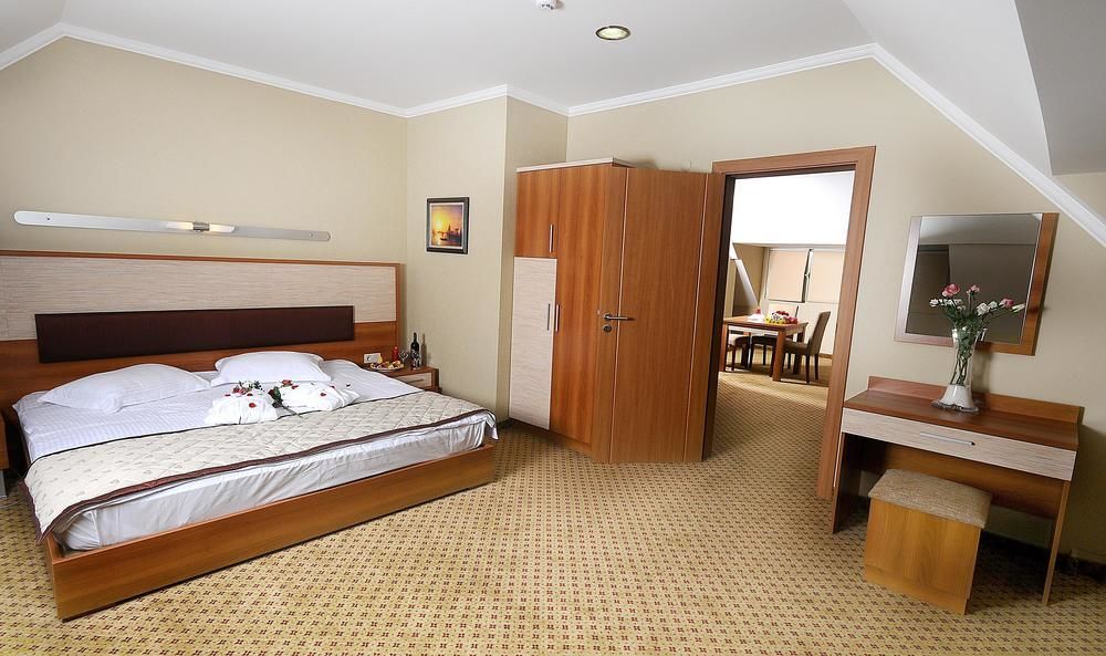Hotel Ebrus'un Konagi 4*